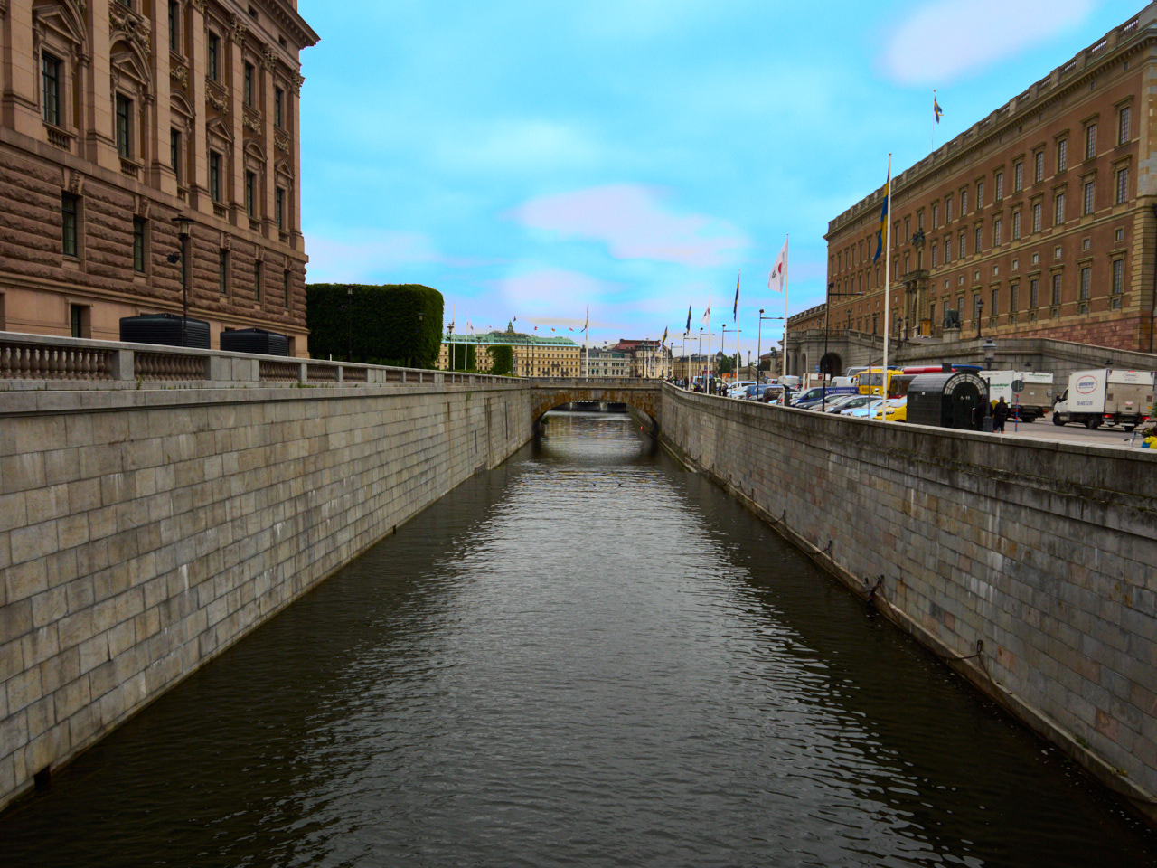 005 Stockholm 14 06 19 19