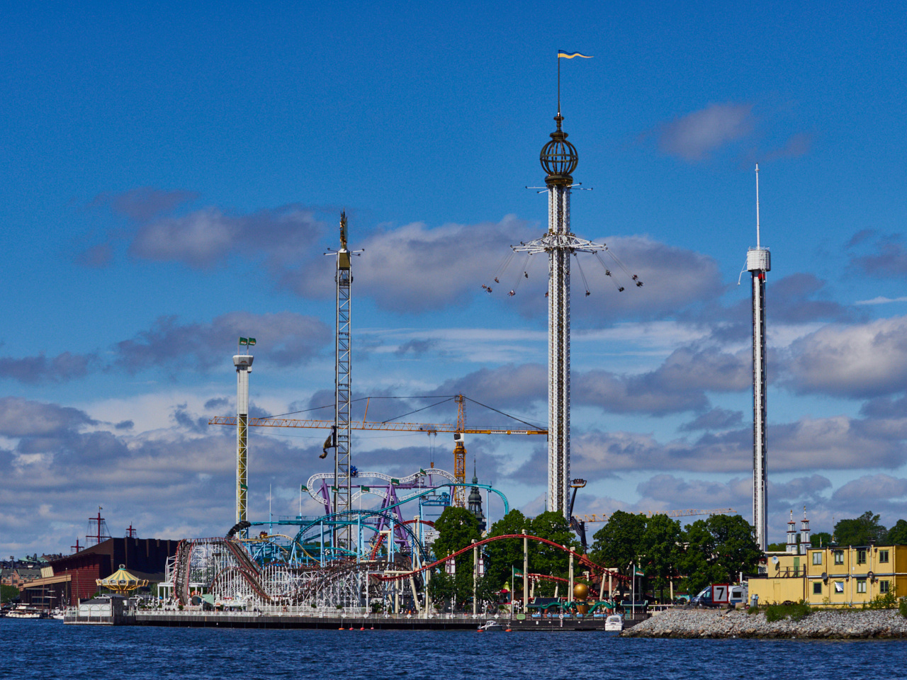 065 Stockholm 14 06 19 132