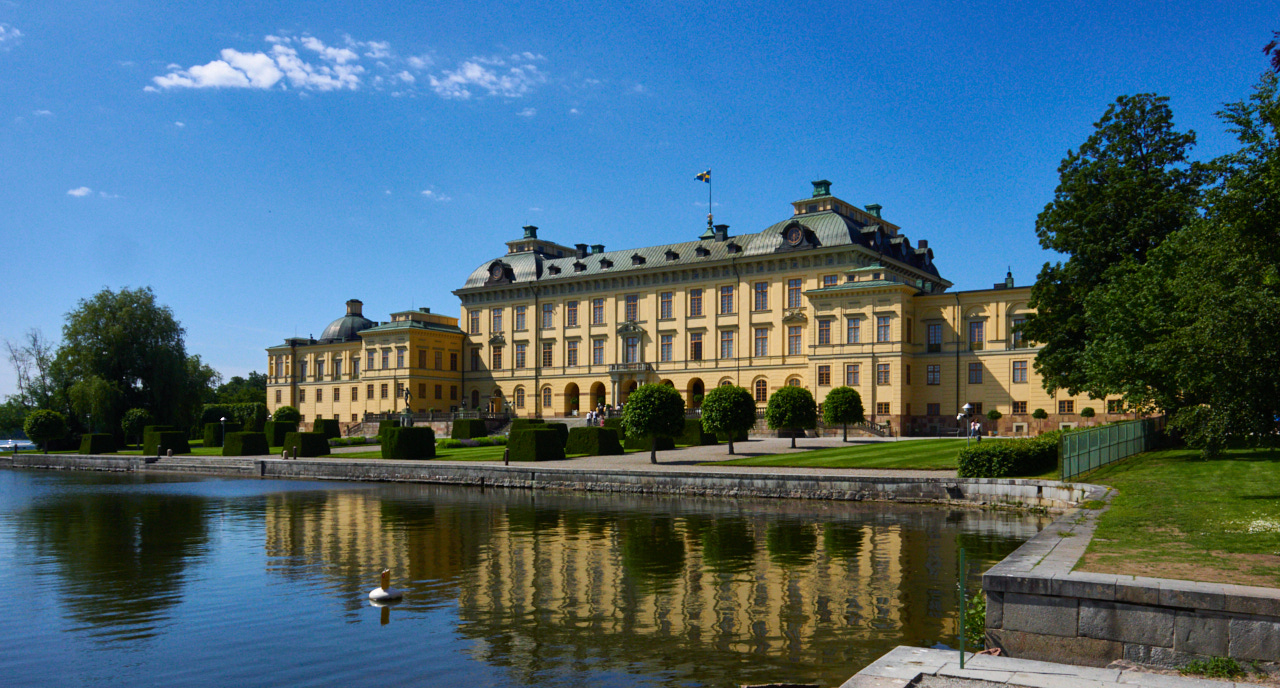 100 Stockholm 15 06 19 1