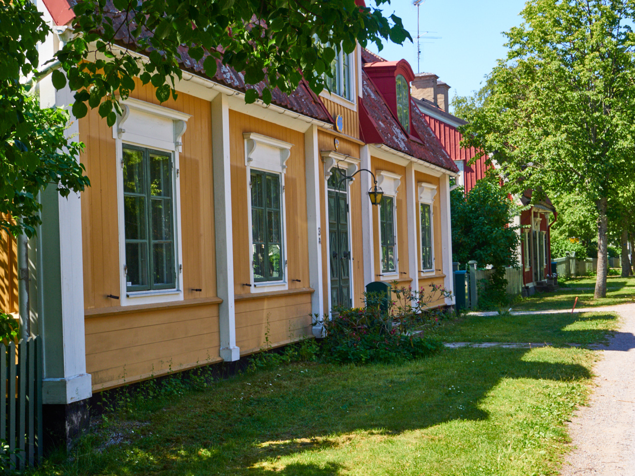 115 Stockholm 15 06 19 45