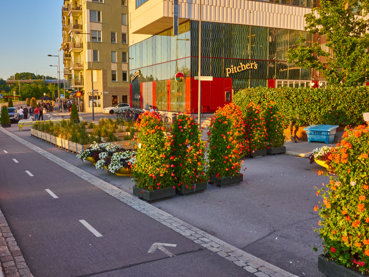 139 Stockholm 15 06 19 98