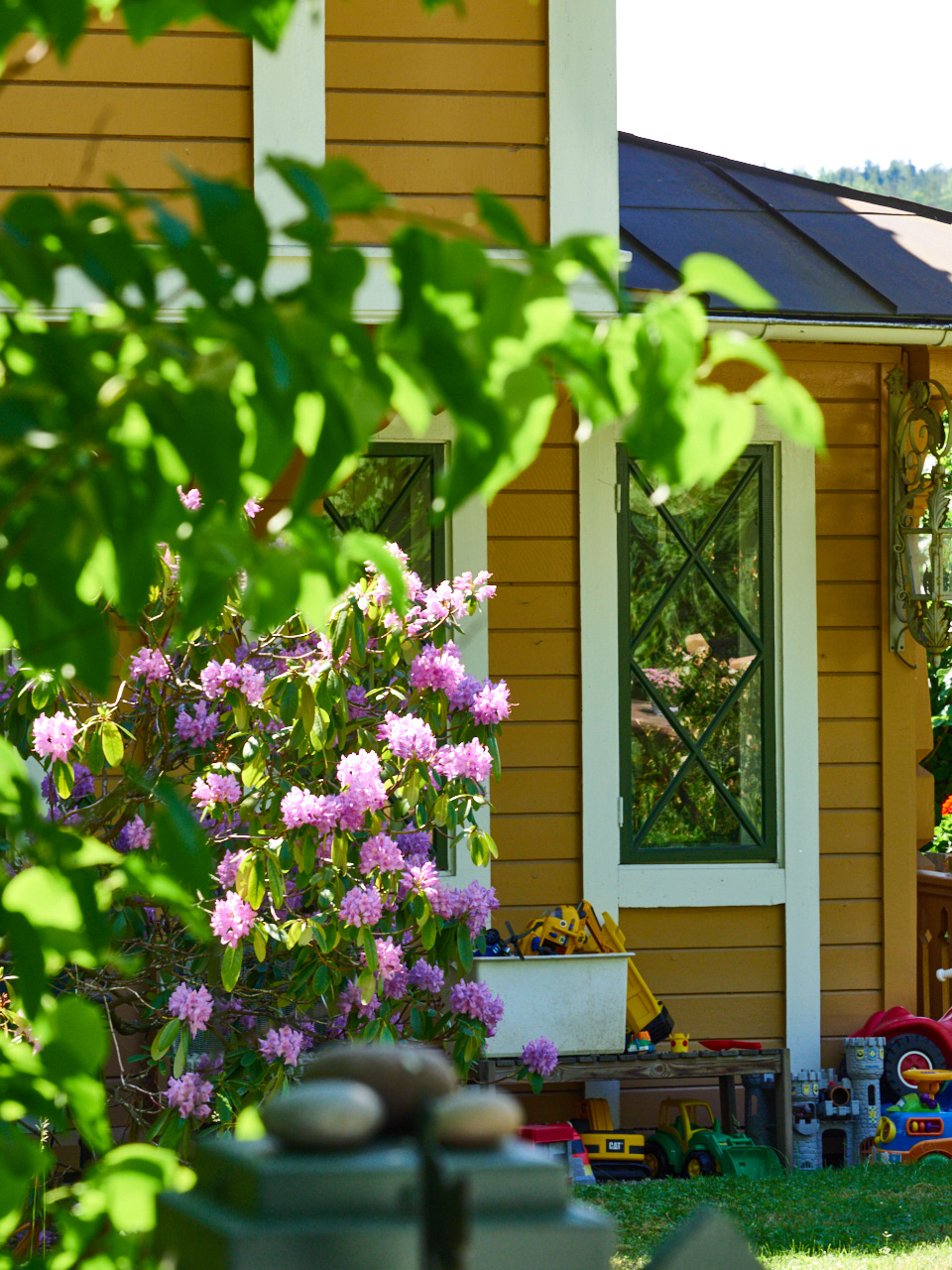 156 Stockholm 15 06 19 145