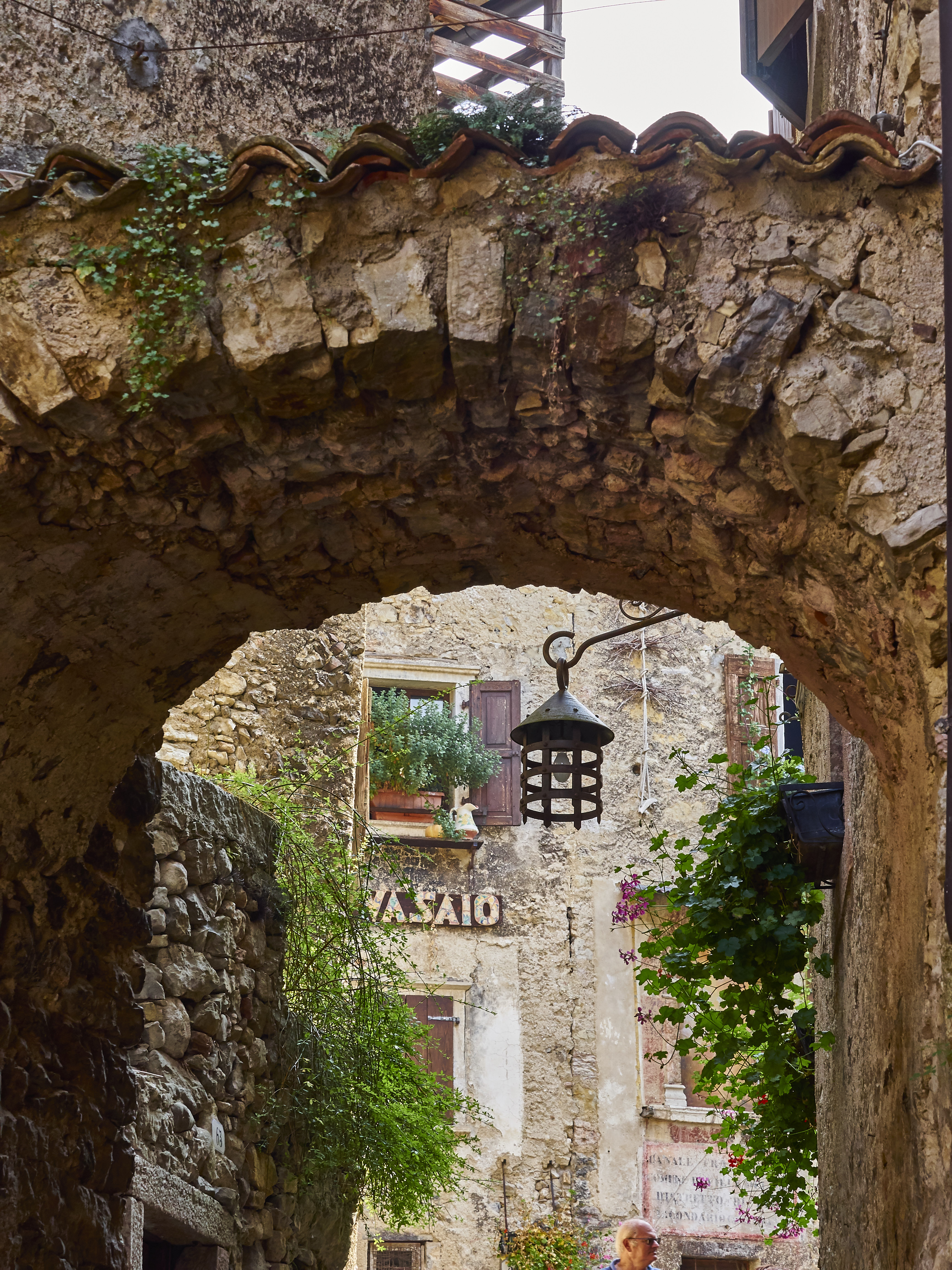 Ledrosee 17 09 19 61