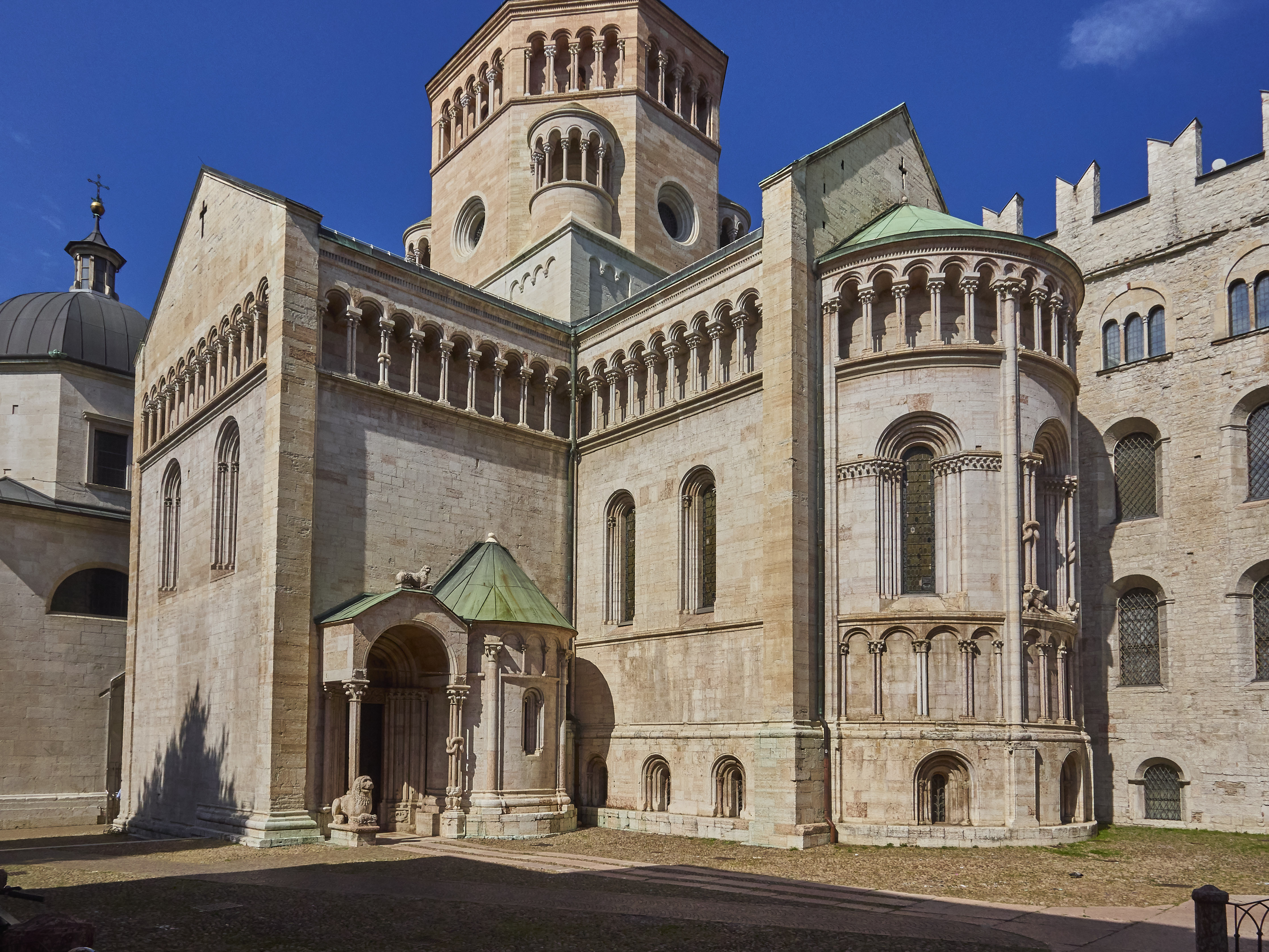 Ledrosee 18 09 19 13